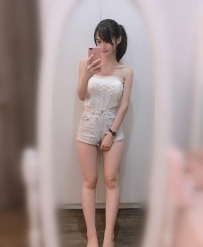 花花 159cm.45kg.Ccup.20y 纖細美腿白白的皮膚