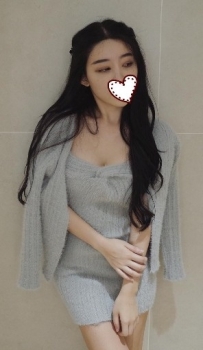 清純古典小正妹 #佳悅 163/C/21歲 舞蹈系學生 外表看起來蠻...