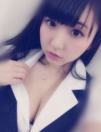 菲柔  160cm/46kg/Ecup /19 可愛系列OL辣妹 嬌小粉嫩大奶妹