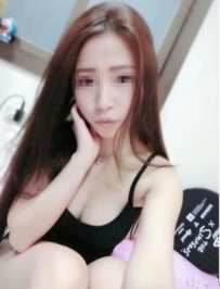 維朵：162cm/46kg/D/23歲 皮膚白  漂亮服務好 身材技術都很讚