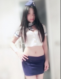 圓圓  166. C+. 22y 胸前兩顆水蜜桃粉粉嫩嫩 柔軟度手感好